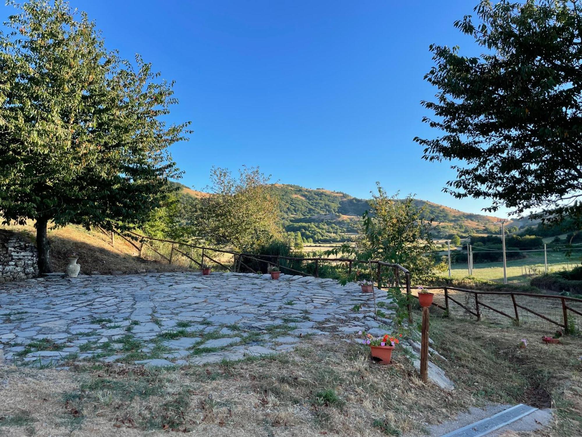 Azienda Agrituristica La Casetta Del Pollino Mormanno Buitenkant foto