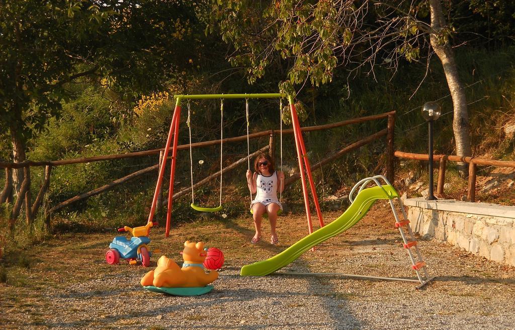 Azienda Agrituristica La Casetta Del Pollino Mormanno Buitenkant foto