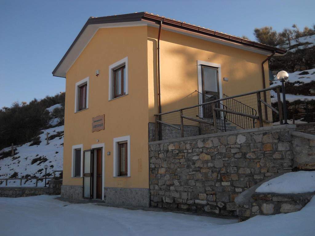 Azienda Agrituristica La Casetta Del Pollino Mormanno Buitenkant foto