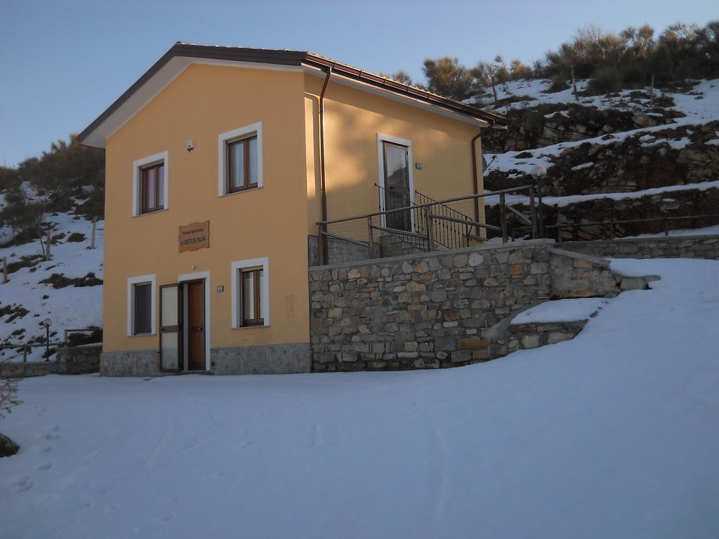 Azienda Agrituristica La Casetta Del Pollino Mormanno Buitenkant foto